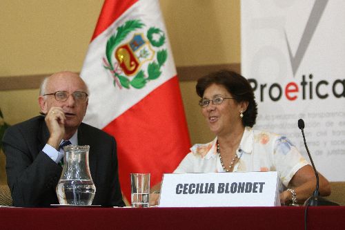 Proética: necesitamos un ente absolutamente técnico para compras del Estado