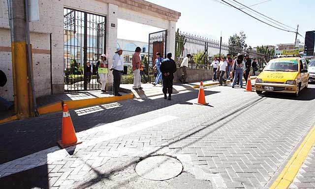 Arequipa: OCI observa la compra de adoquines por emergencia