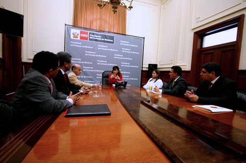 Empleados públicos se capacitarán en compras estatales para fomentar transparencia