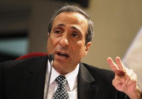Investigación a Santos está a “mitad del trabajo”, afirma Fuad Khoury