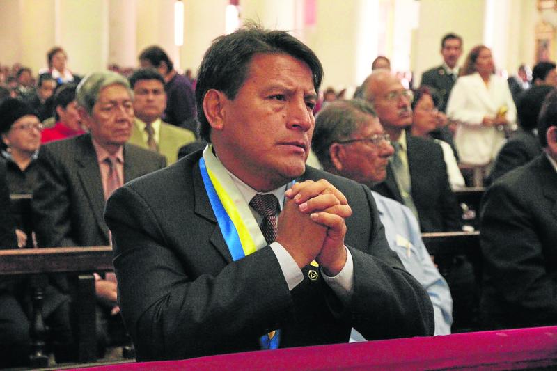 Presentan denuncia por corrupción contra alcalde Raúl Cieza