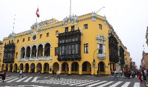 Denuncian a Municipalidad de Lima por rehabilitación deficiente de pistas