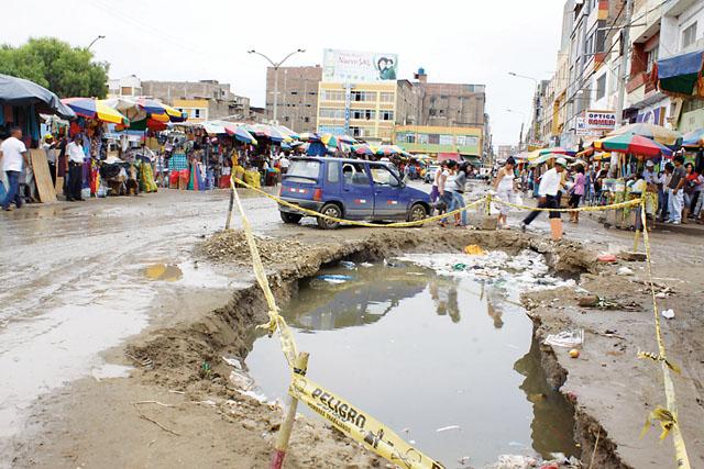 Chiclayo 1.5 millones de soles pierde a diario por obras de saneamiento