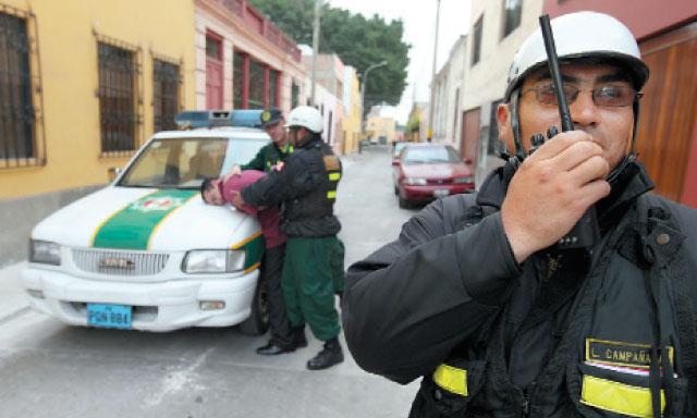 Mininter rescinde contrato con Motorola por no entregar equipos de comunicación