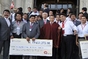 Presidente Humala pide a las autoridades renovar pacto contra la corrupción y por la eficiencia