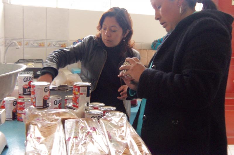 Almacenan alimentos de Qali Warma en estado de descomposición