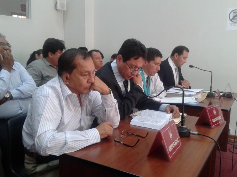 Congresista pide detención para Trelles