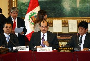 Funcionarios que traben inversiones serán sancionados hasta con 74,000 soles