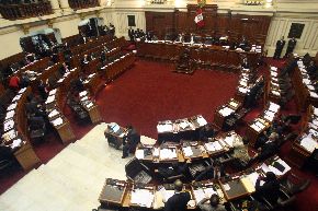 Piden denunciar a exfuncionarios implicados en irregularidades de reconstrucción del sur