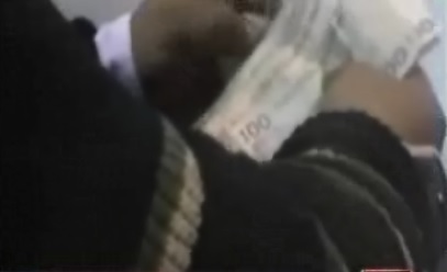 Detienen a funcionario municipal de Ica recibiendo coima