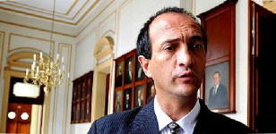 Funcionarios públicos deberán informar sobre su patrimonio en Perú y el extranjero