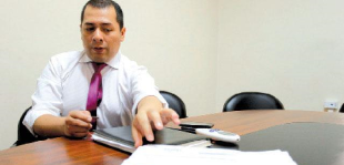Casos por corrupción en gestión de Álvarez comprometen S/. 1,000 millones