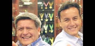 Cesar Acuña y su hijo son denunciados por contratar con el Estado