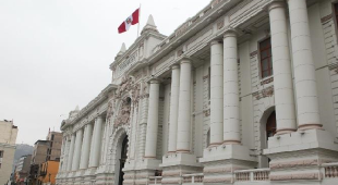 Plantean sanción de por vida a empresas que sobornen a funcionarios regionales