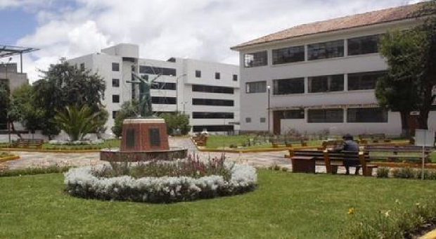 Universidad de Cusco no puede gastar S/.300 millones