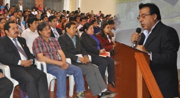 Abancay: “Gestión anterior malgastó 170 millones”  Destacado
