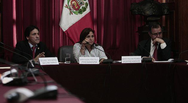 Martín Belaunde Lossio: Revisarán contratos de empresas con el Estado