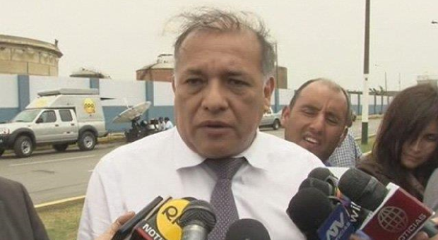Denuncian a Ulises Humala de subcontratar obra en la región Pasco Denuncian a Ulises Humala de subcontratar obra en la región Pasco