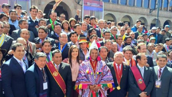 Regiones respaldan proceso de descentralización y lucha anticorrupción