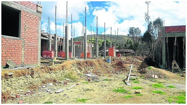 Sancionan a consorcio por incumplir contrato de la obra C. S. de Pazos