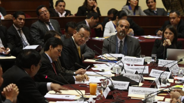 Contralor: Concesión del gasoducto presenta anomalías
