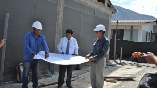 En almacén de obra hallan alcantarillas metálicas que se iban a licitar