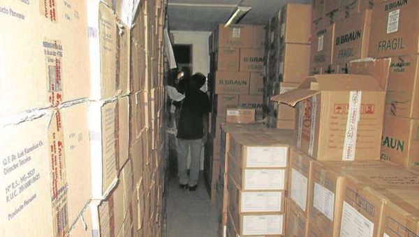La Geresa realiza un controvertido contrato para almacenar 1500 cajas con medicinas