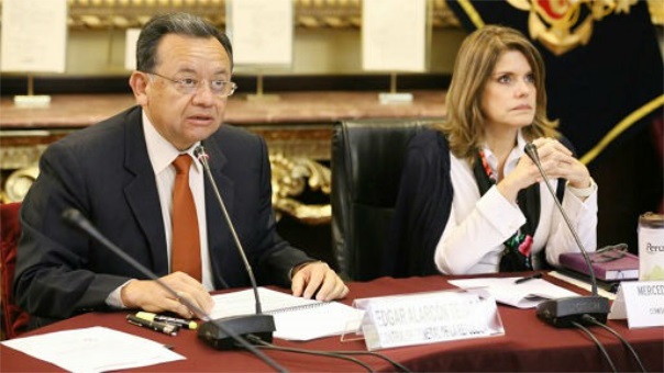 Contraloría propone limitar contratos con el Estado de aportantes en campañas electorales