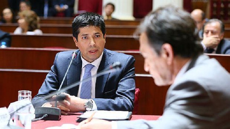 El “negociazo” de Moreno “era para sacarle la vuelta al Estado”