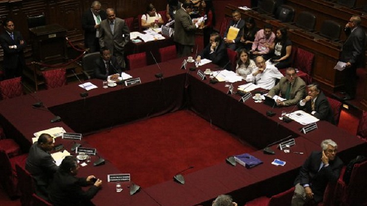 Comisión de Defensa investigará por 180 días licitaciones en el Vraem