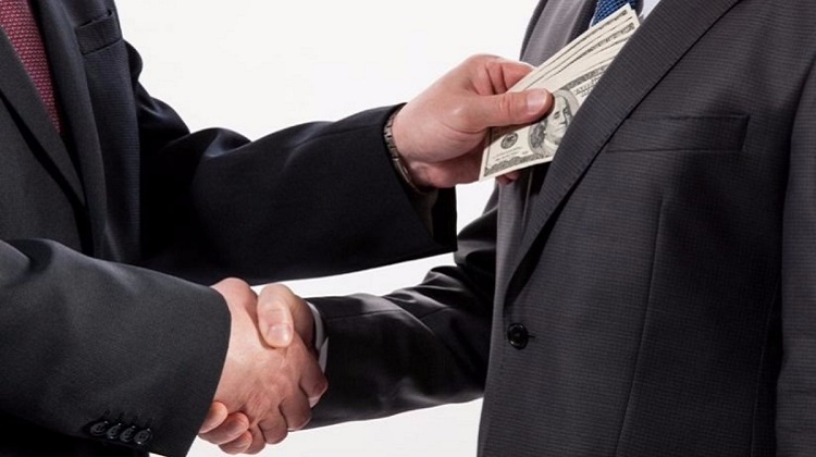 Así de Claro: ¿Qué es la corrupción y con qué delitos está asociada?