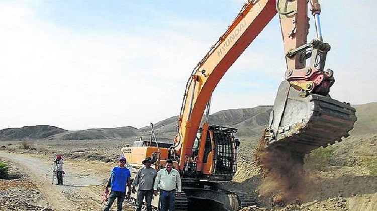 Destinan S/. 8 millones para asfaltar doce kilómetros de carretera