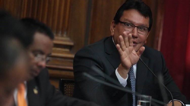 Félix Moreno se defiende: “Proceso de licitación de la av. Gambeta se hizo en la gestión anterior”