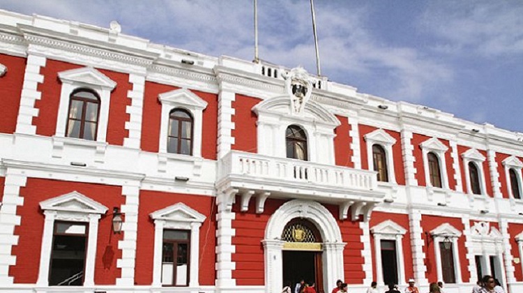 Nueva denuncia de presunta sobrevaloración remece a gestión municipal de Trujillo