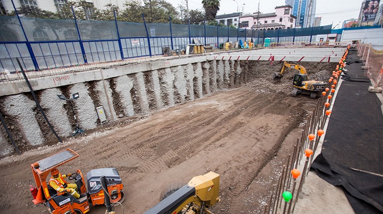 Capeco propone formar comité que participe en licitaciones de obras públicas para frenar corrupción
