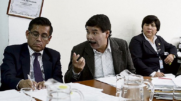 Arequipa: Inhabilitan a 4 funcionarios de la gestión de Alfredo Zegarra