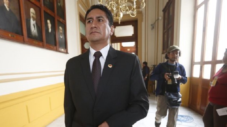 Piden prisión preventiva para ex gobernador regional Vladimir Cerrón
