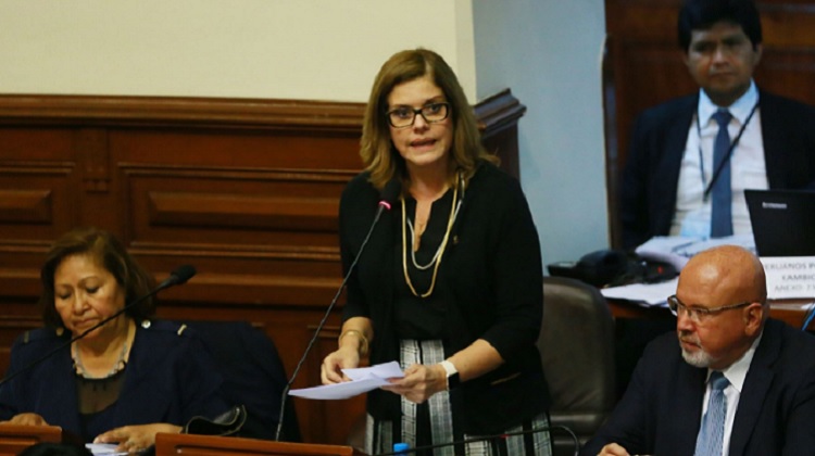 Aráoz: funcionario que comete corrupción deberá recibir todo el peso de la ley