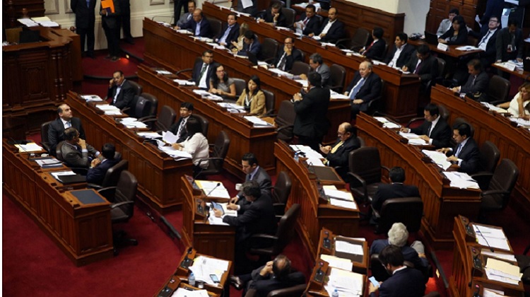 Bancadas respaldan reconstrucción y plantean fortalecer fiscalización