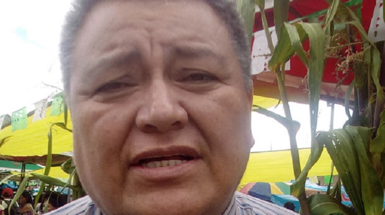 Alcalde de Huanta advierte cobros en ministerios