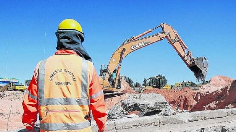 Arequipa: 312 obras regionales no fueron liquidadas