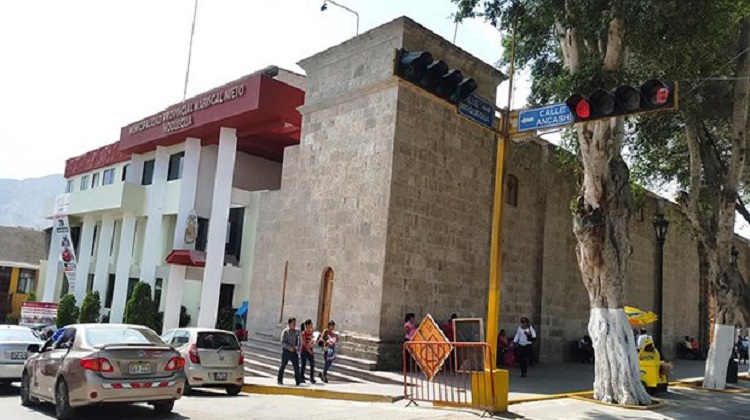 Contraloría inhabilita a seis exfuncionarios de Moquegua
