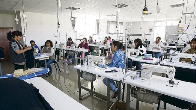 Pagaron más por máquinas textiles a empresas que no entregaron todos los equipos