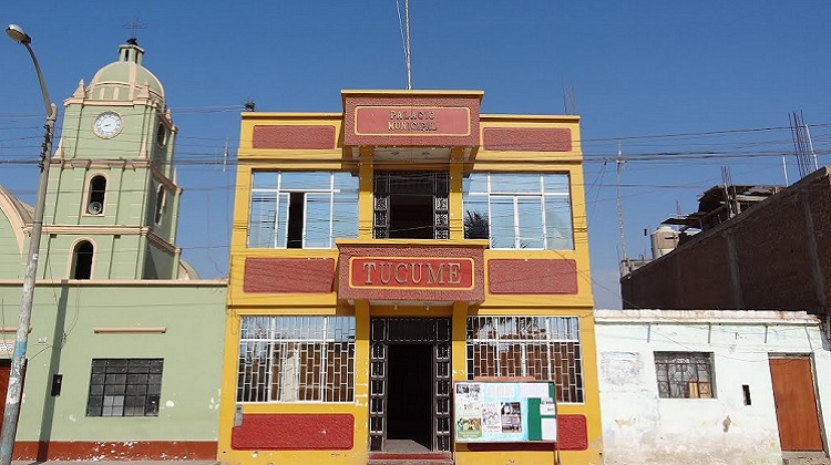 Alcalde contrata a familiares en obras, pero JNE no resuelve en su contra