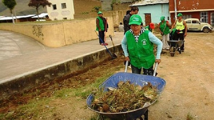 Abren proceso de auditoría a obra de saneamiento ejecutada por la municipalidad de Urubamba