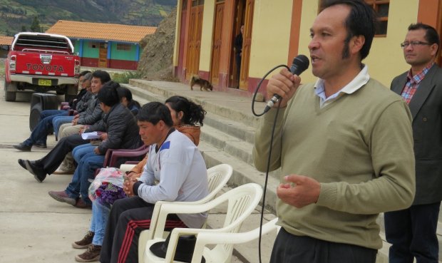 Alcalde de San Marcos con orden de captura por recibir soborno