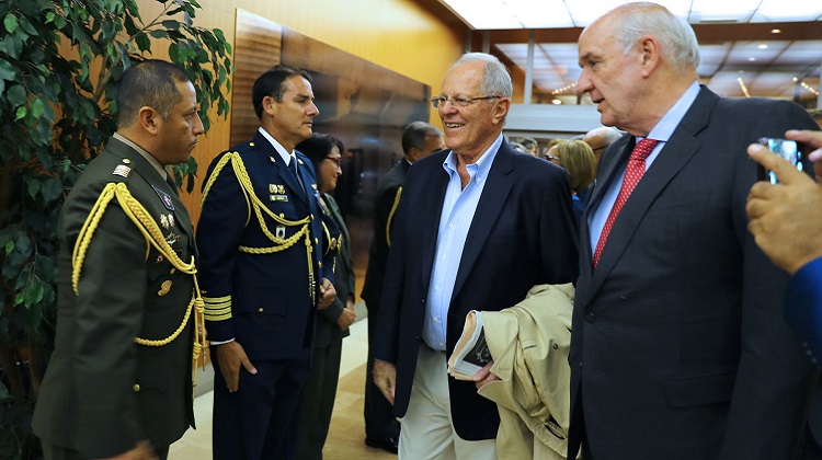 Kuczynski: “La corrupción tiene un costo, pero es mejor limpiar la casa”