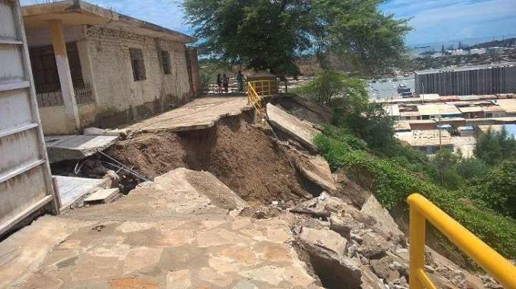 Advierten que obras municipales de Talara no duran porque no se verifica el uso de materiales