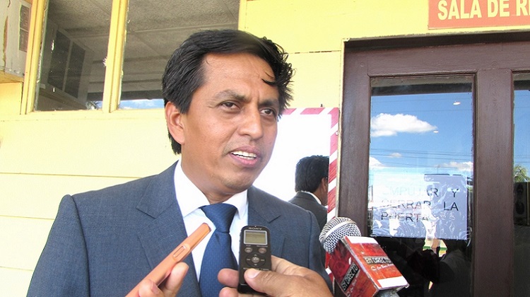 “En todo proyecto donde hay millones hay muchos intereses”