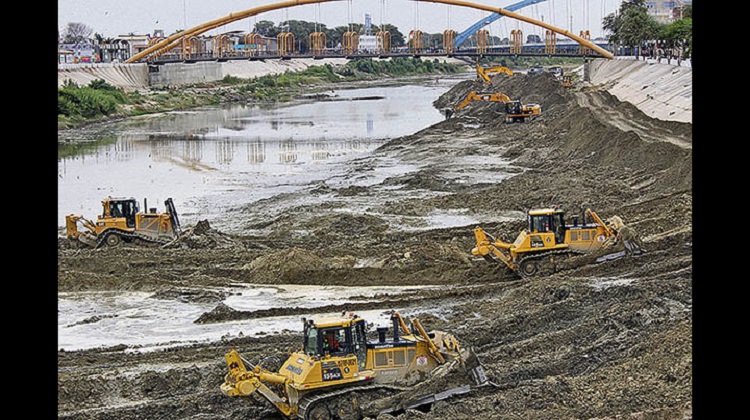 Capacitan a 28 veedores para fiscalizar obras de reconstrucción en Piura